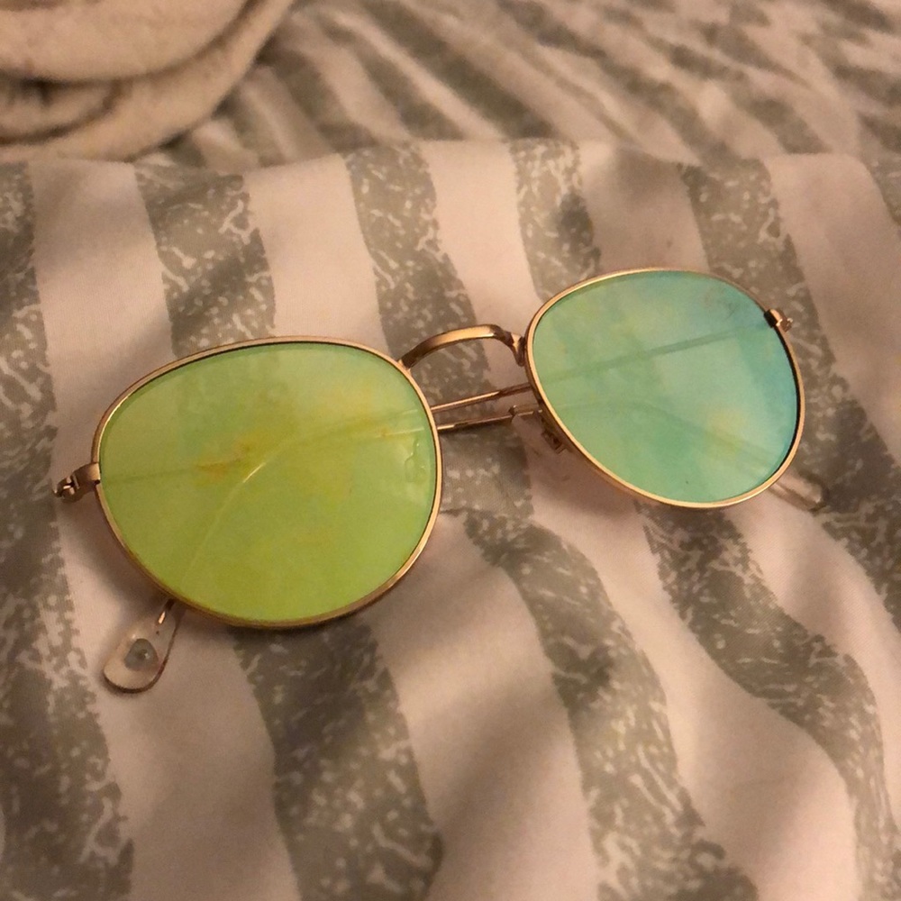 Betsy Johnson Mirrored Sunglasses